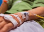Новые лекарства против рака часто менее эффективны и дороже старых